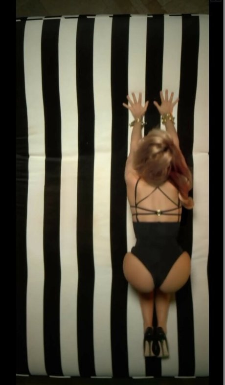 Naakte gelekte OnlyFans-foto van Shakira