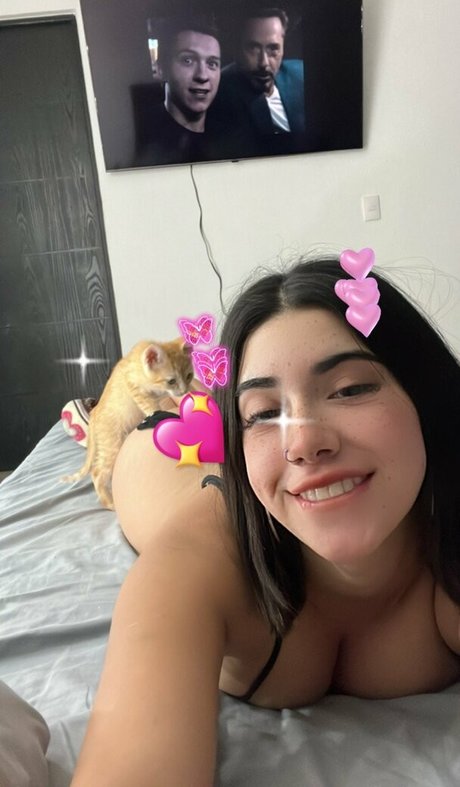 Naakte gelekte OnlyFans-foto van Alexa Gaytan