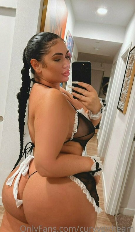 Curvygirlteam