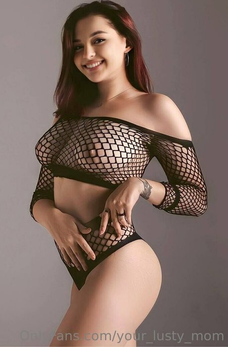 Your_lusty_mom