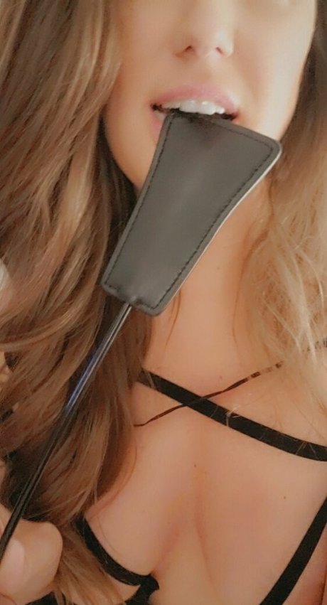 Naakte gelekte OnlyFans-foto van Mtnmermaid
