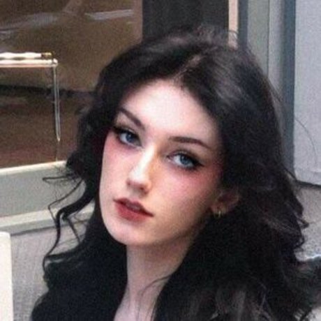 Naakte gelekte OnlyFans-foto van Ameliimoo