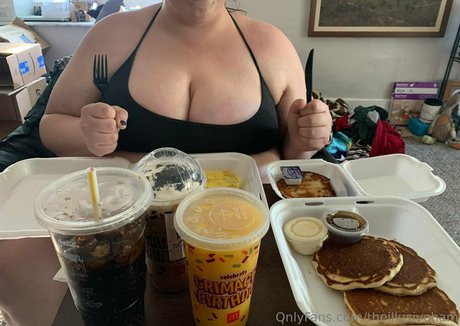 Naakte gelekte OnlyFans-foto van Theillusiveham
