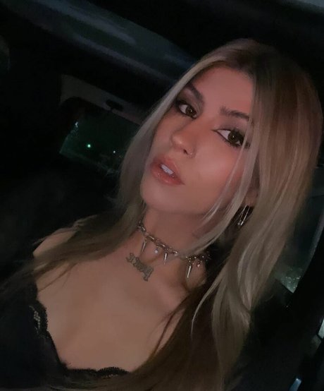 Naakte gelekte OnlyFans-foto van Luci