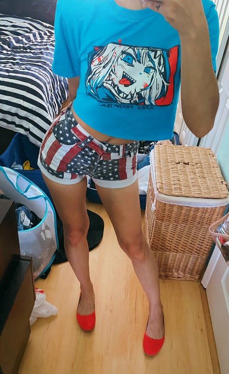 Naakte gelekte OnlyFans-foto van Ohnips