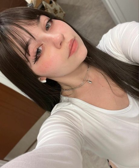 Naakte gelekte OnlyFans-foto van Sugashi