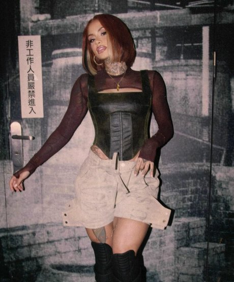 Naakte gelekte OnlyFans-foto van Kehlani