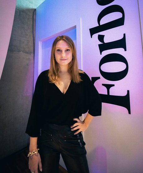 Naakte gelekte OnlyFans-foto van Cherrygumms