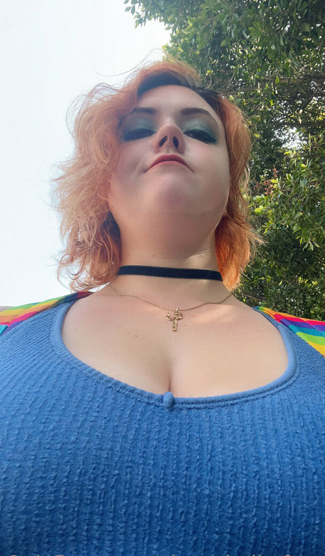 Naakte gelekte OnlyFans-foto van Vixenshelbyfree