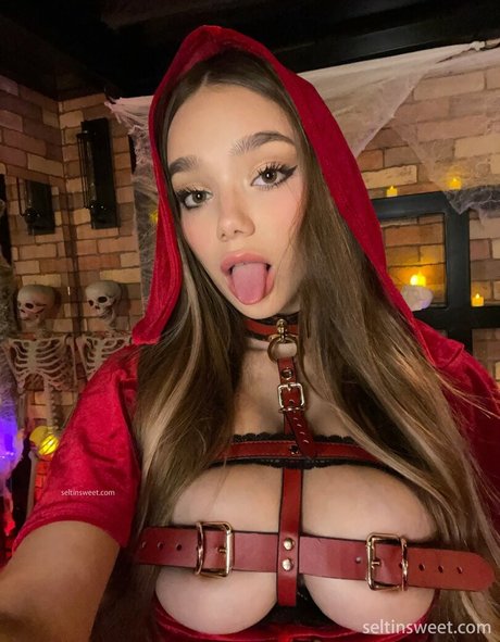 Naakte gelekte OnlyFans-foto van Seltin
