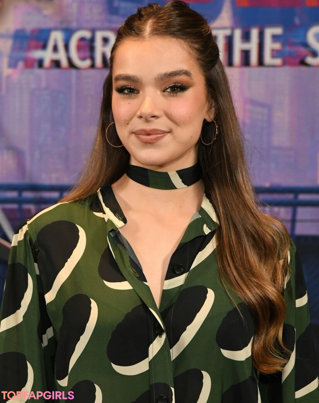 Naakte gelekte OnlyFans-foto van Hailee Steinfeld #1026