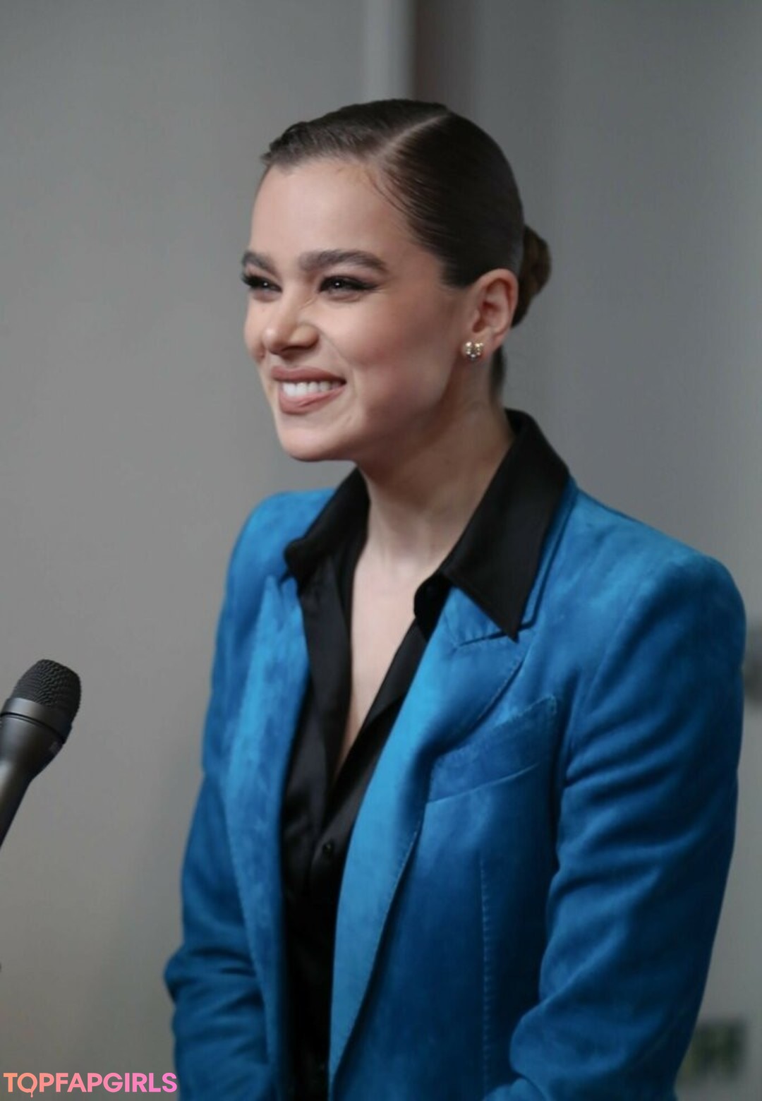 Naakte gelekte OnlyFans-foto van Hailee Steinfeld #1229