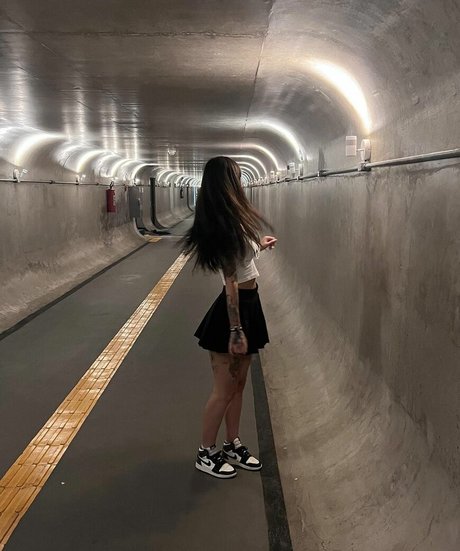 Naakte gelekte OnlyFans-foto van Leticia Caputi
