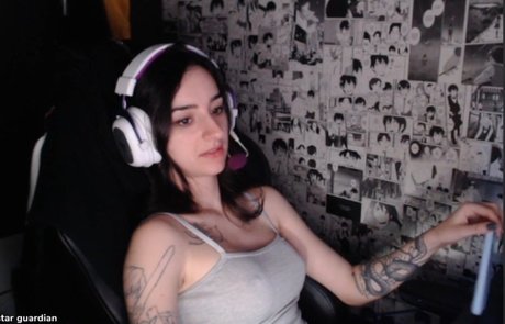 Naakte gelekte OnlyFans-foto van Leticia Caputi