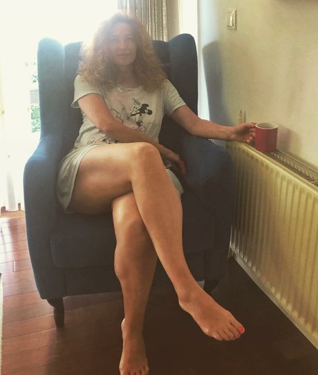 Naakte gelekte OnlyFans-foto van Mrs G Comics