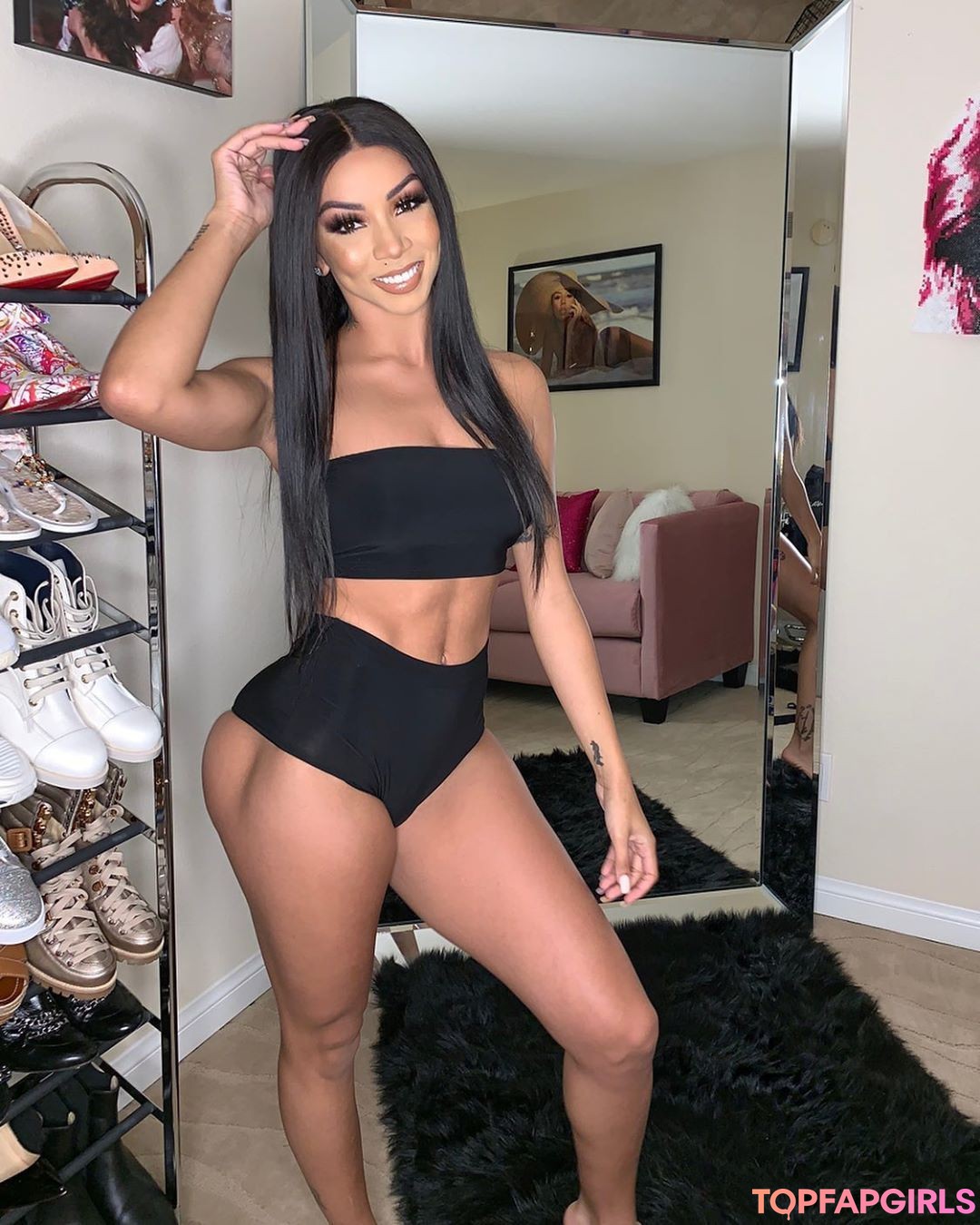 Naakte gelekte OnlyFans-foto van Brittany Renner #1003