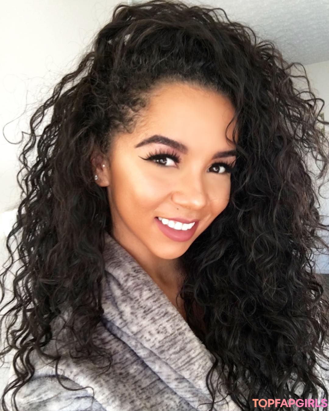 Naakte gelekte OnlyFans-foto van Brittany Renner #1015