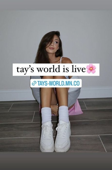 Naakte gelekte OnlyFans-foto van Taylor Alesia