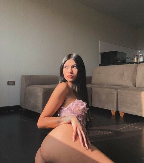 Naakte gelekte OnlyFans-foto van Biielss