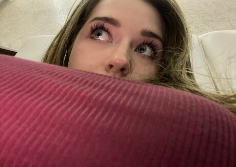 Naakte gelekte OnlyFans-foto van Natalnya