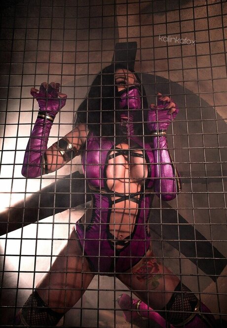 Mortal Kombat Erotic Cosplay
