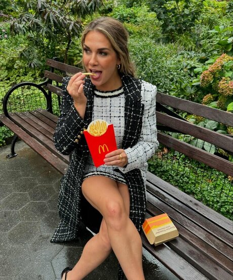 Naakte gelekte OnlyFans-foto van Allison Holker
