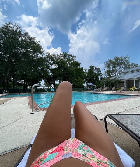 Madeline Hope / hadelinemope