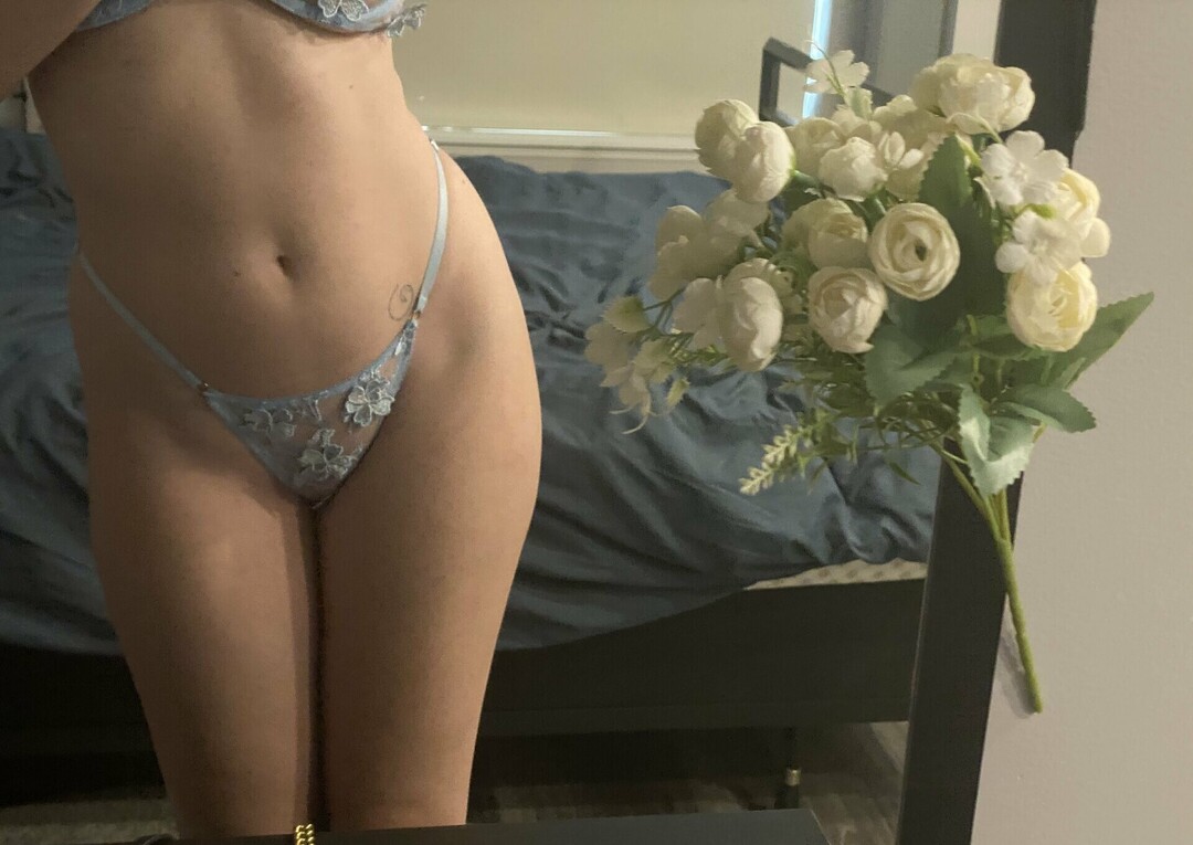 Naakte gelekte OnlyFans-foto van Louisebordeaux #126 Naakte gelekte OnlyFans-foto van Louisebordeaux #126