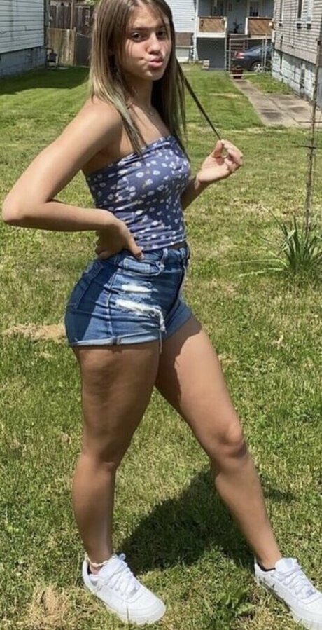 Kalia Hundley