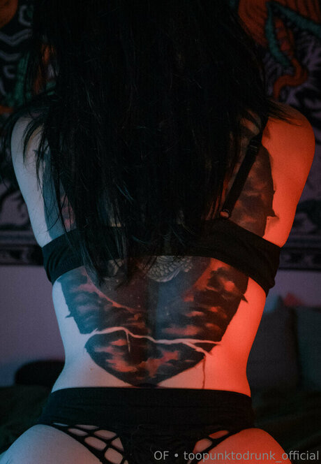 Naakte gelekte OnlyFans-foto van Sthell