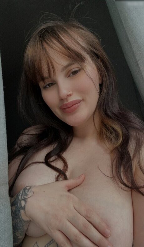 Naakte gelekte OnlyFans-foto van Mona Peaches