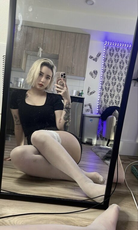 Naakte gelekte OnlyFans-foto van Sweetcandyluna