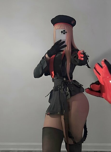 Naakte gelekte OnlyFans-foto van Miitofu