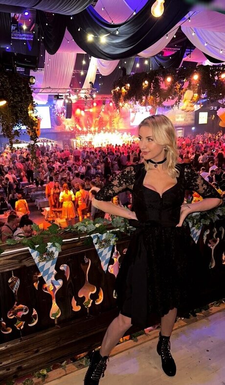 Anna-Carina Woitschack