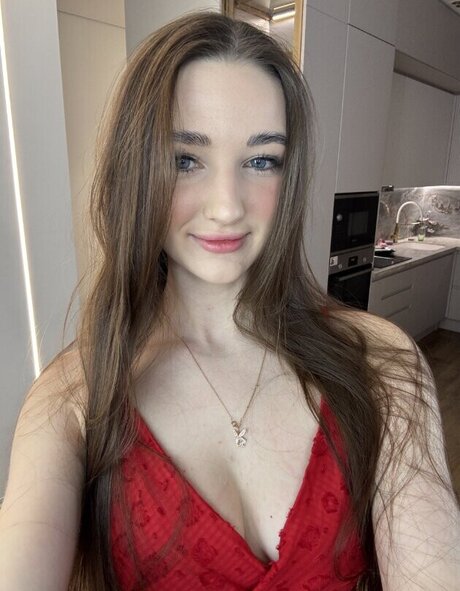 Naakte gelekte OnlyFans-foto van Merylbigge