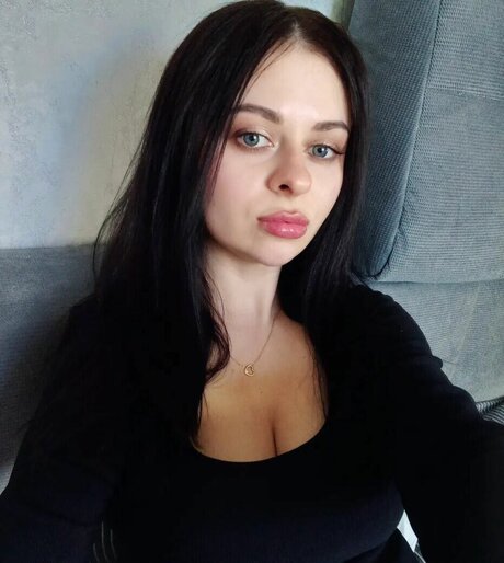Naakte gelekte OnlyFans-foto van Zhukovachris