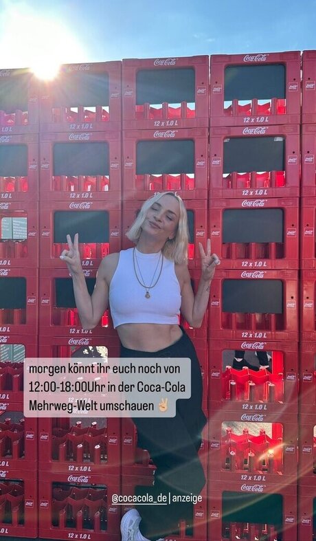 Naakte gelekte OnlyFans-foto van Janin Ullmann