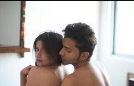 Naakte gelekte OnlyFans-foto van Chandrika Passionica