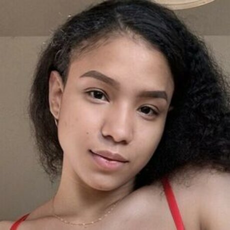 Ellie_blaketv