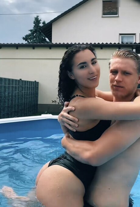Naakte gelekte OnlyFans-foto van Joanachlips