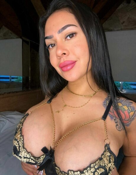 Negra Loly