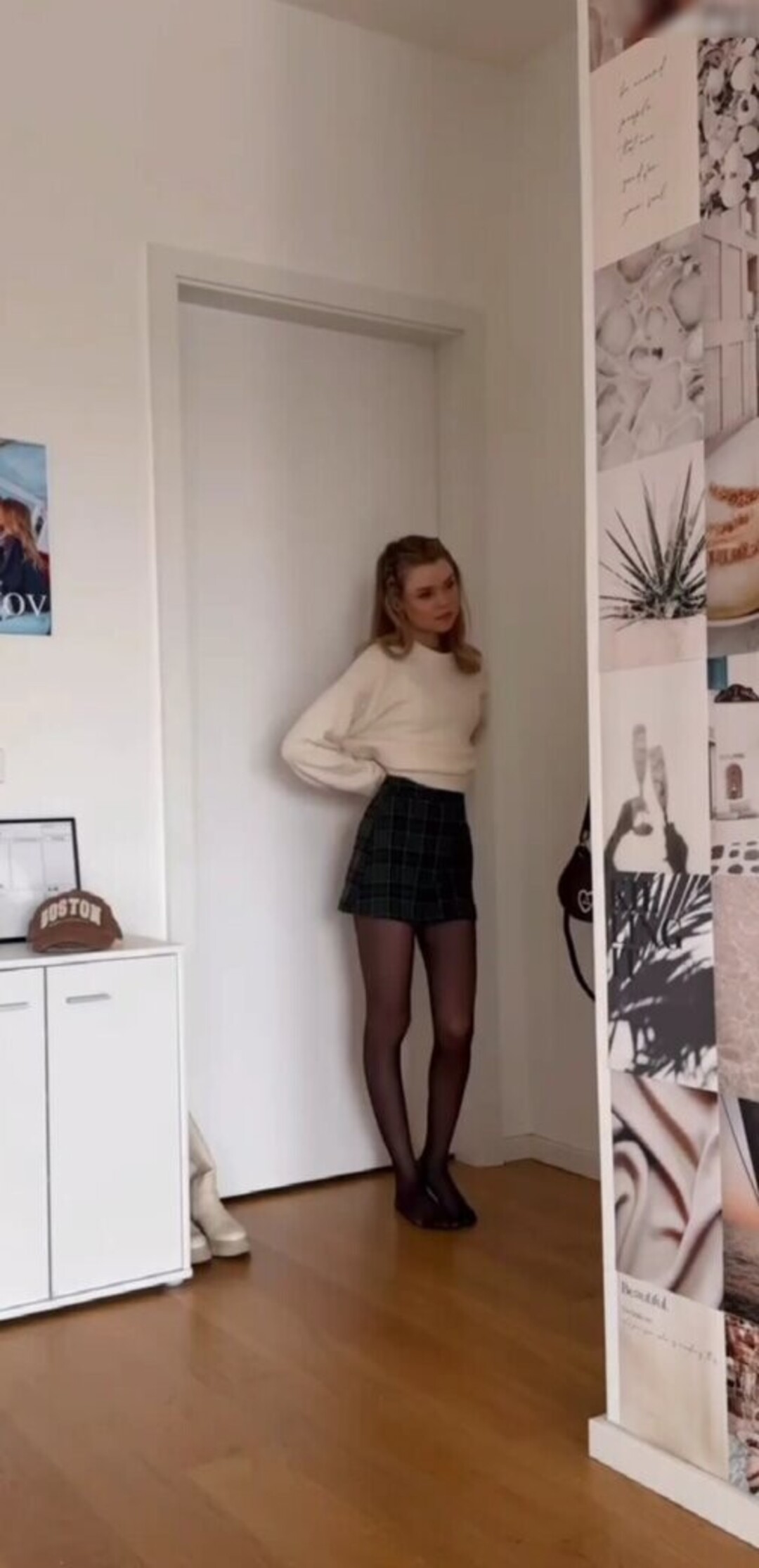Naakte gelekte OnlyFans-foto van Lea Peach #1163