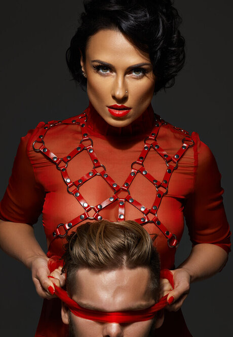 Anastasia_domination