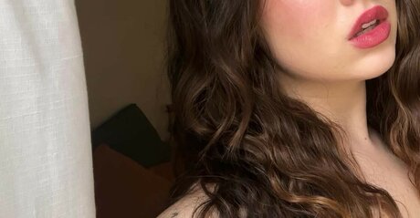 Naakte gelekte OnlyFans-foto van Jackie Frazey