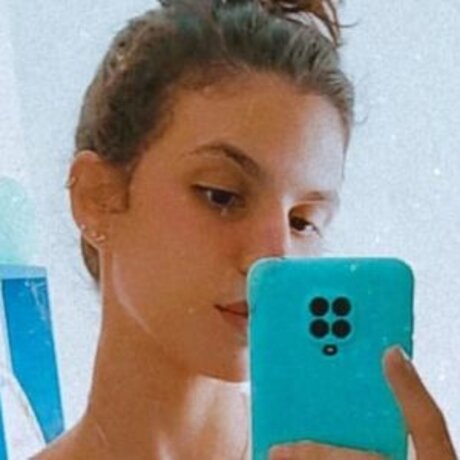 Naakte gelekte OnlyFans-foto van Lorrayne