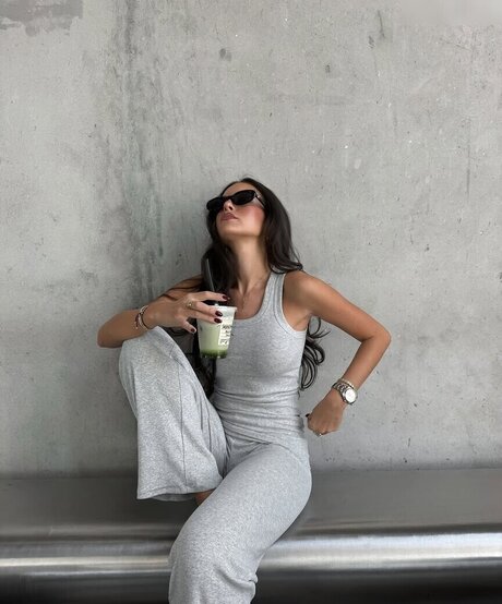 Naakte gelekte OnlyFans-foto van Zoe Liss