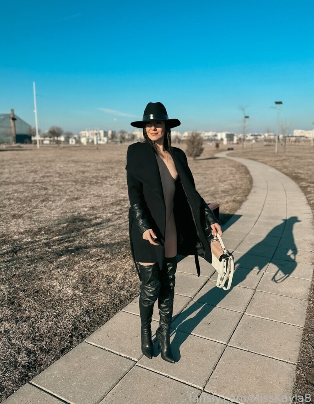 Naakte gelekte OnlyFans-foto van Misskaylab #1075