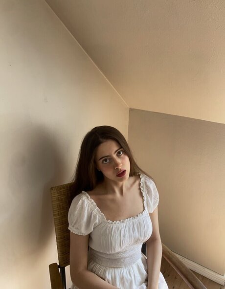 Naakte gelekte OnlyFans-foto van Dorozea