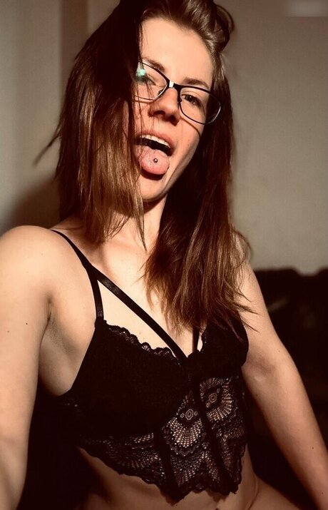 Naakte gelekte OnlyFans-foto van Chantalspassion