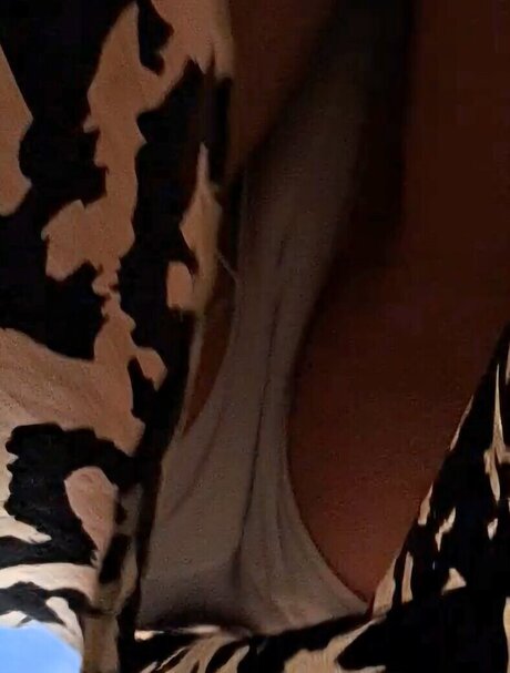 Upskirt  Candids